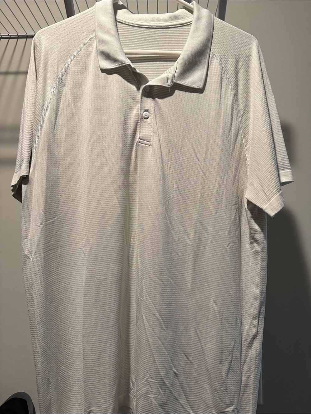 Men’s lululemon polo